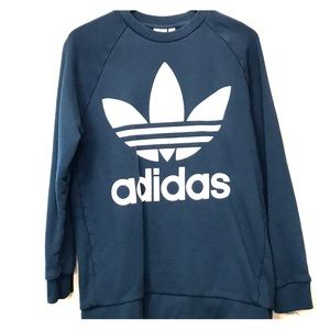 Oversized Adidas crew neck sweatshirt